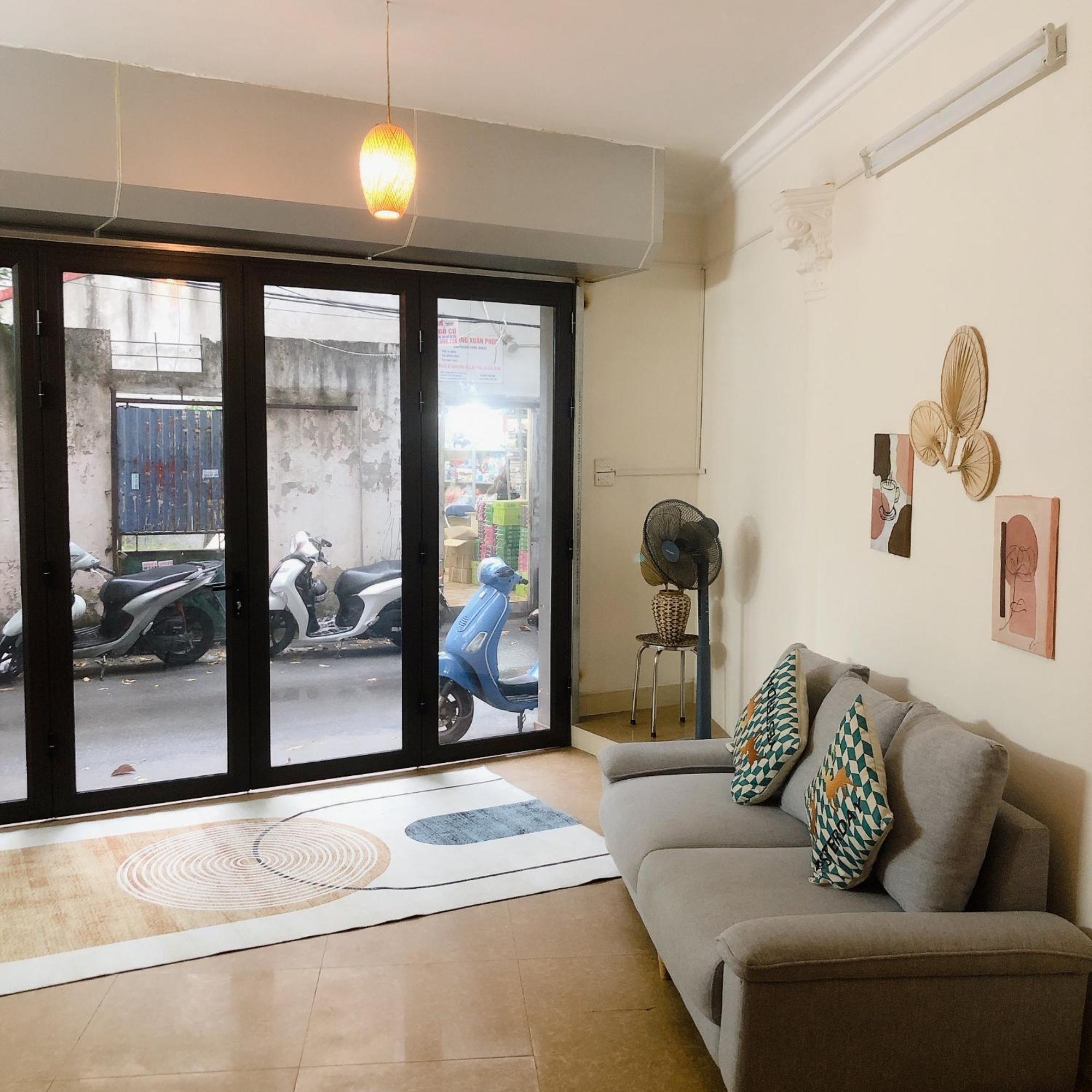 Li Homestay 134 Tran Binh, My Dinh, Nam Tu Liem, Ha Noi ハノイ市 エクステリア 写真